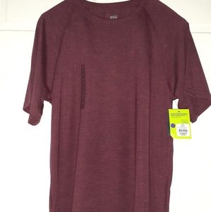 Dicks sports good t shirt size M